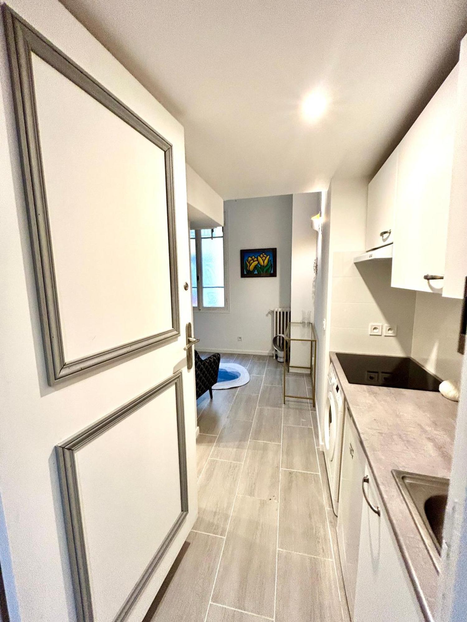 City Center Studio Νίκαια Εξωτερικό φωτογραφία